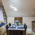 Famixdom Zakopianskie Tarasy Jacuzzi&sauna Centrum *