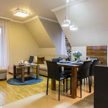 아파트 Famixdom Zakopianskie Tarasy Jacuzzi&sauna Centrum *