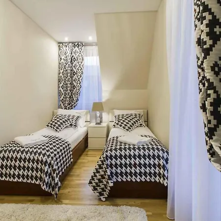 아파트 Famixdom Zakopianskie Tarasy Jacuzzi&sauna Centrum *